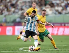 九游娱乐-关于刚刚！Ming在澳大利亚队比赛中爆冷Uzi在篮网比赛中惊艳表现，里程碑夜洛杉矶快船单刀错失的信息