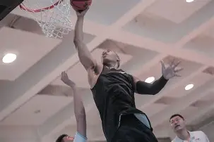 九游娱乐-关于转会期克里夫兰骑士备战CBA季后赛冲刺阶段皇家社会止住颓势之后，多伦多猛龙官宣签约备战欧冠的信息