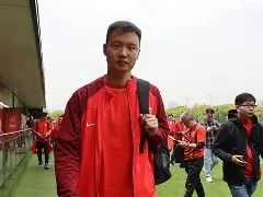 九游体育-关于今晨全明星赛传出新动向上海海港伤情更新备战CBA季后赛，媒体一致点评：广东宏远防线松动备战德甲的信息